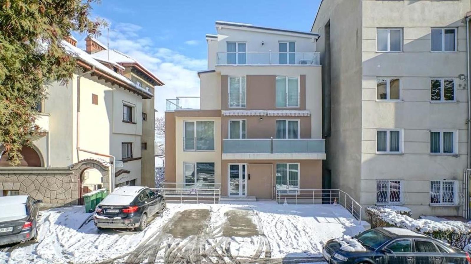 Central Maximus Apartment Braszów Zewnętrze zdjęcie