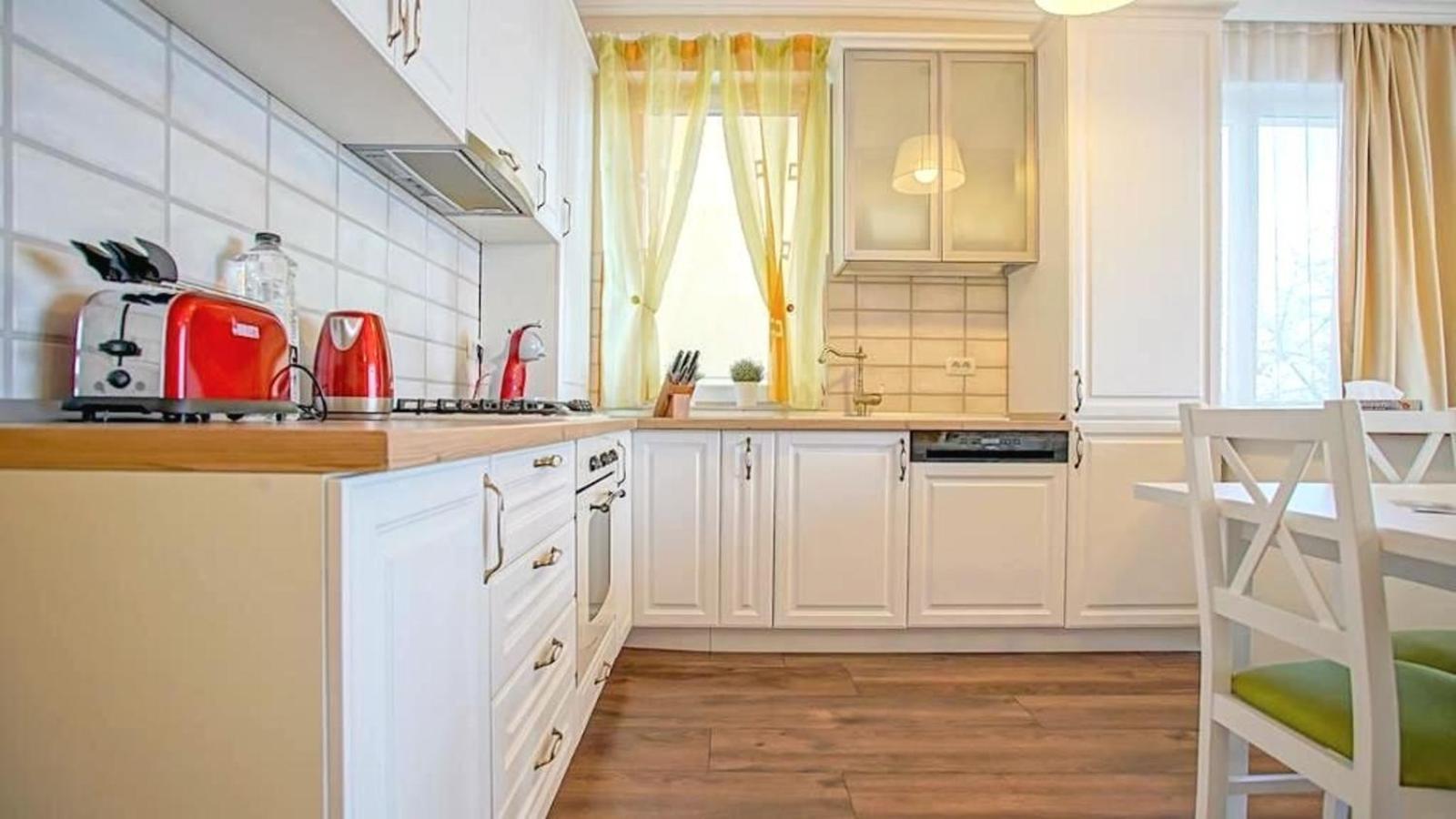 Central Maximus Apartment Braszów Zewnętrze zdjęcie