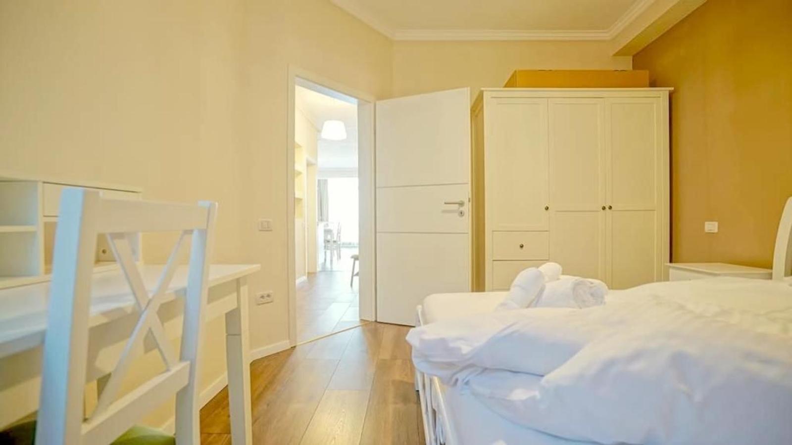 Central Maximus Apartment Braszów Zewnętrze zdjęcie
